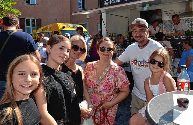 Bild 12: Bilder vom Flohmarkt in Markdorf