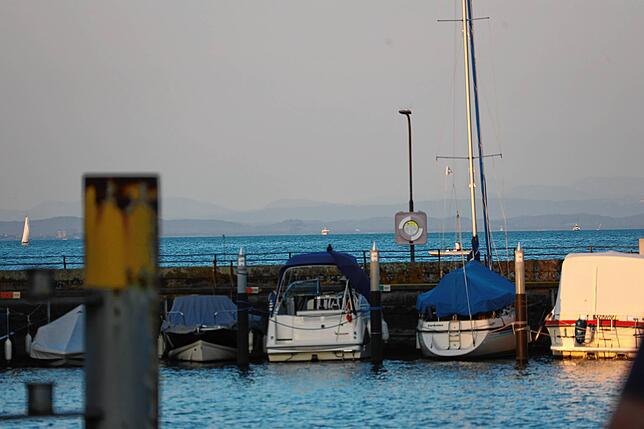 Bild 18: Lack, Leder und Lust &ndash; Das Torture Ship legt Zwischenstopp in Konstanz ein