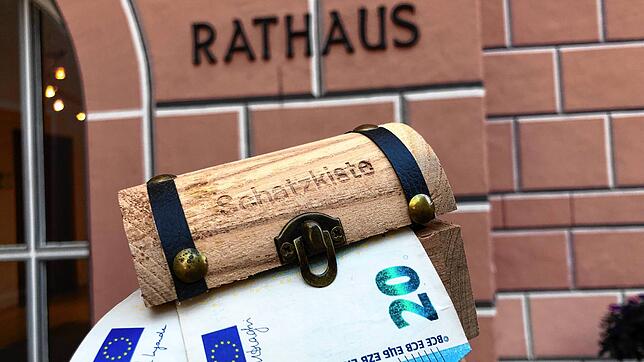 Engen ist eine von nur drei Kommunen mit über 10.000 Einwohnern in Baden-Württemberg, die schuldenfrei sind.