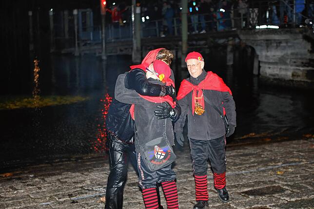 Bild 33: Dem Wasser entstiegen &ndash; Seegeister starten in die Fasnacht. Alle Foto gibt es hier
