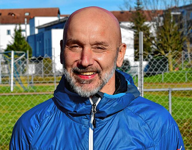 Sportchef Knab (SV Weil): „Die damalige Entscheidung, Andreas Schepperle zu verpflichten, hat sich für den SV Weil als Volltreffer ...