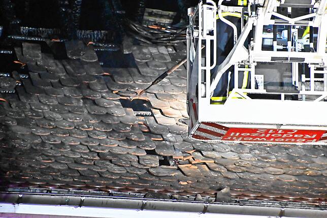 Bild 23: Stockach: Brand in Mehrfamilienhaus in der Radolfzeller Straße - Bilder!