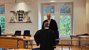Bild : Urteil im Tötungsdelikt von Lienheim: 19-Jähriger muss in psychiatrische Einrichtung