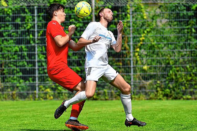 Bild 6: SV 08 Laufenburg startet mit einem Remis bei der U23 des Freiburger FC in die Saison &ndash; und wir haben Bilder!
