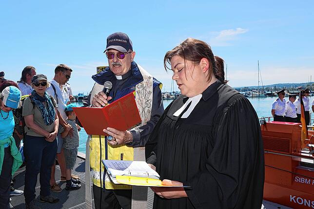 Bild 4: Stöbern in der Altstadt, Action auf dem See und Genuss am Hafen: Bilder vom Wochenende in Konstanz
