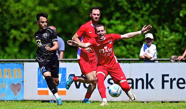 Bild 14: FC Tiengen 08 unterliegt mit 0:3 beim FC Wolfenweiler-Schallstadt – und wir haben Fotos!