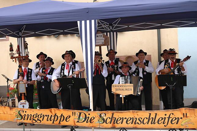 Bild 4: Bilder vom Straßenmusiksonntag: In Bräunlingen ist am Nachmittag kein Durchkommen