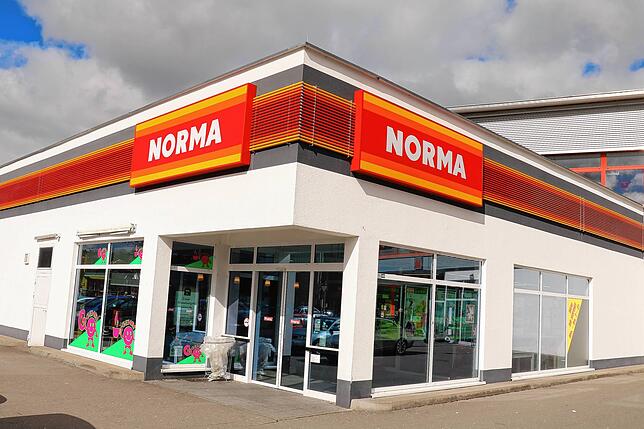 Norma hat seinen Standort in Donaueschingen gegenüber dem Bahnhof.