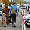Hier wird es schnell zu eng. Bei diesem Abschnitt am BEZ-Kreisel handelt es sich um einen kombinierten Rad- und Fußweg, der bei ...