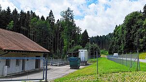 Die Kläranlage der Gemeinde Mühlingen in Mühlweiler. Von hier aus in dieser Blickrichtung müsste dann im Falle einer Aufgabe der ...