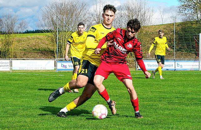 Bild 19: Die besten Bilder vom Linzgauderby zwischen FV Walbertsweiler-Rengetsweiler und SV Denkingen