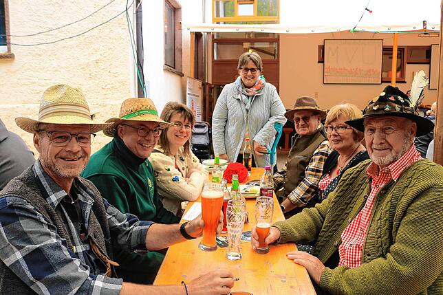 Bild 27: Drei Tage lang feierte Unadingen das Geranienfest