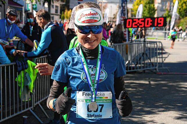 Nur drei Männer waren schneller als Stefanie Doll, Marathon-Siegerin bei den Frauen. Bild: Zschäbitz