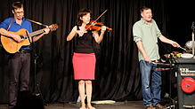 Reiner Muffler, Lisa Greiner und Suso Engelhart machen als &bdquo;Volksdampf&ldquo; musikalisches Kabarett.