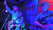 „Krusty Moors“ springen im Irish-Pub ein. Gute Stimmung bei toller Musik.