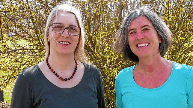Die stellvertretende Vorsitzende Lucia Bausch (links) und die Vorsitzende Angelika Sitte stellten ihre Ämter im Verein ALLE zur ...