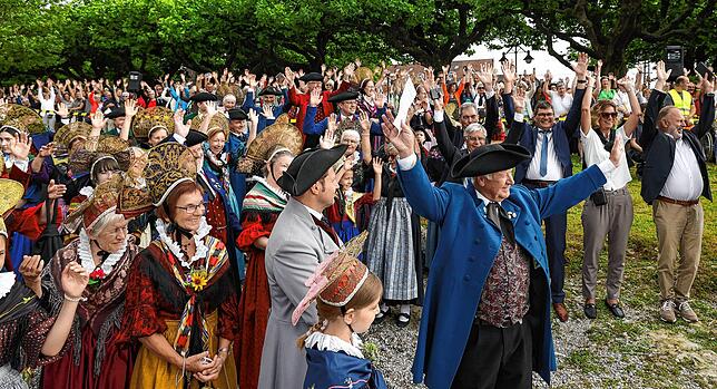 Bild 9: Bilder von der Mooser Wasserprozession