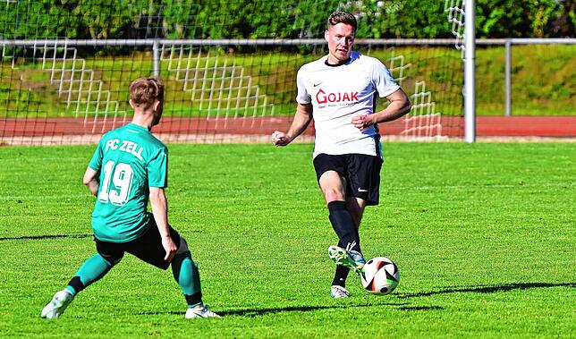 Bild 20: SG FC Wehr/Brennet besiegt den FC Zell mit 1:0 – und wir haben Fotos!