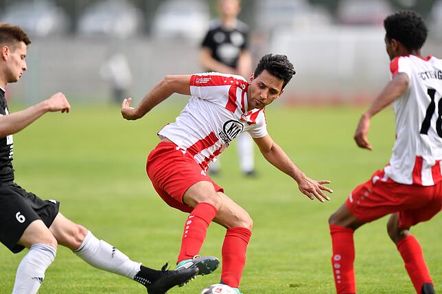 Bild 8: FC Tiengen 08 verliert beim VfR Bad Bellingen mit 1:8 &ndash; und wir haben die Bilder!