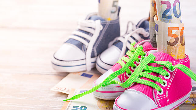 Kindergeld und Kinderzuschlag werden in der Regel am gleichen Tag ausgezahlt. Wann das ist, kann man an der Kindergeld-Endziffer ablesen.
