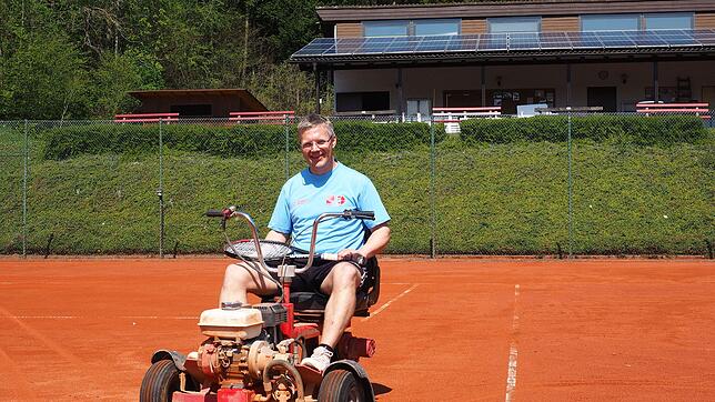 Bernd Frei ist ist seit 29 Jahren Mitglied im Tennisclub Eggingen.