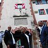 Sie freuen sich auf den Beginn der Sanierung des Oberen (Bild) und Unteren Tors (von links): Architekt Stephan Vatter, Projektleiter ...
