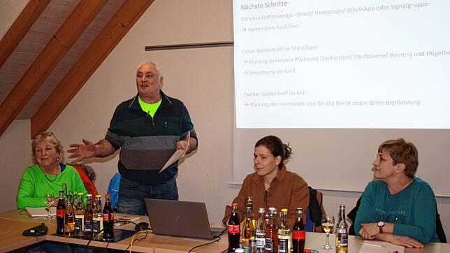 Die Projektgruppe Lebküchlergarten stellte ihre Ideen zur Umsetzung vor (von links): Leni und Uli Faschian, Marie Wolber und Dagmar ...