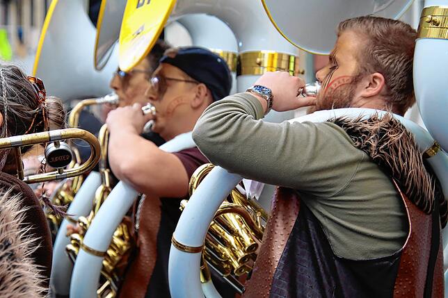 Bild 4: Närrische Gass' in Waldshut am Fasnachtsmontag - Programm und Bilder