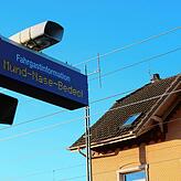 Die Verkehrsbetriebe machen die Fahrgäste mit Hinweisen und Durchsagen auf die Maßnahmen zum Infektionsschutz aufmerksam.