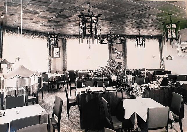 1980: So hat man in den 80er-Jahren in der Mandarin-Stuben über dem Café Sohm in der Riedleparkstraße gespeist. 160 chinesische Gerichte ...