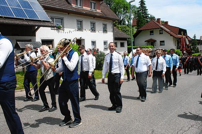 Bild 19: Bilder vom Bezirksmusikfest mit Umzug in Lausheim