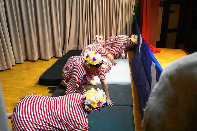 Bild 5: Frauenfasnacht in Görwihl: Der Großangriff auf deine Lachmuskeln!