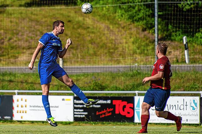 Bild 19: FC Weizen legt im Abstiegsspiel zur Kreisliga B ein 3:0 gegen FC Huttingen vor &ndash; wir haben Bilder!