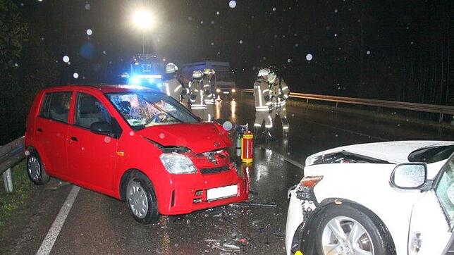 Bild : Unfall auf B 523: Unfallverursacher hatte über drei Promille Alkohol im Blut