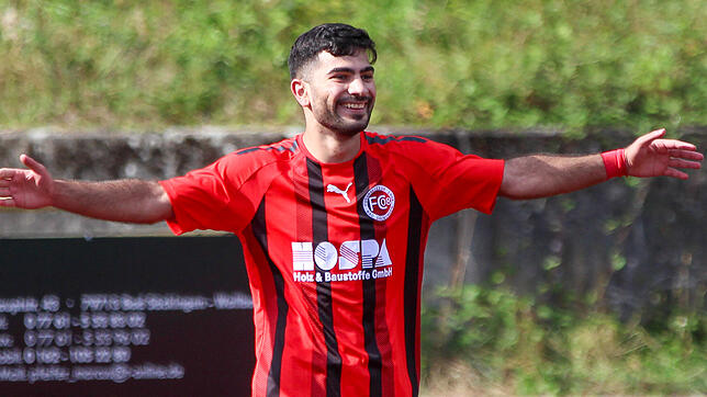 Sichert den Punkt: Mahdy Ababneh traf beim Gastspiel mit dem FC 08 Bad Säckingen bei seinem Ex-Club doppelt und war Garant für das 2:2 ...