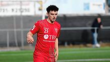 Mika Köberlin im Dress des 1. FC Rielasingen-Arlen. Beim Verbandsligisten hat der Tengener seit seinem Wechsel alle drei Spiele über die ...