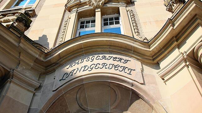 Vor dem Landgericht in Rottweil muss sich ein 43-Jähriger wegen schweren sexuellen Missbrauchs verantworten (Archivbild).