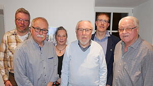 Sie bilden den Vorstand des Freundeskreises Purkersdorf (von links): Ralf Kunze, Klaus Kummle, Annette Bubeck, Peter Spiegel, Alexander ...