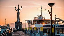 (Archivbild) Die Imperia thront an der Hafeneinfahrt. Seit August 2024 steht sie nun offiziell unter Denkmalschutz.