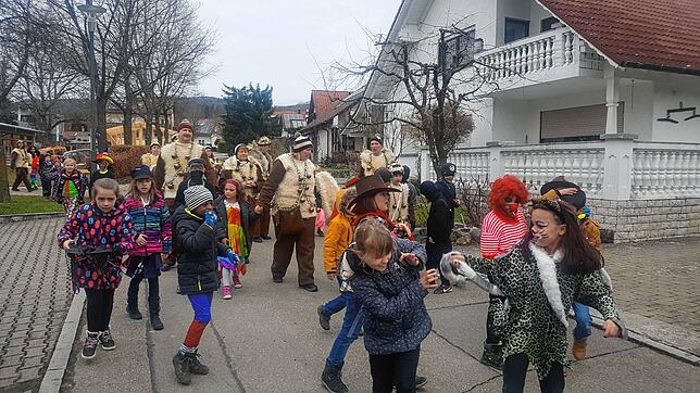 Bild 15: Bilder vom schmotzigen Dunschtig in Hepbach und Leimbach