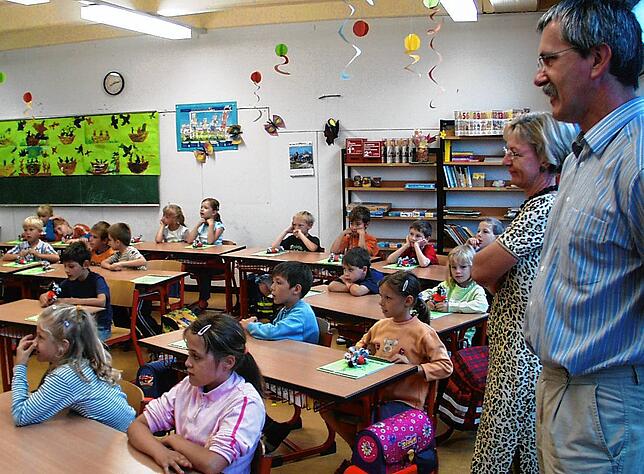 Neue Wege in der Pädagogik: Seit 2005 gibt es an der Burgbergschule jahrgangsübergreifende Klassen 1/2 und 3/4, die den Kindern ein ...