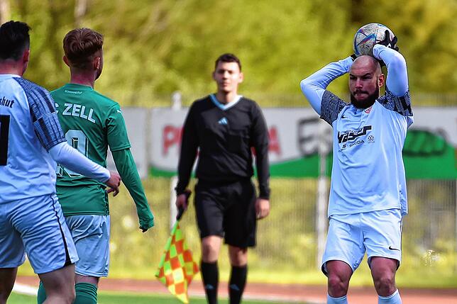 Bild 36: VfB Waldshut unterliegt mit 1:4 beim FC Zell – und wir haben Bilder!