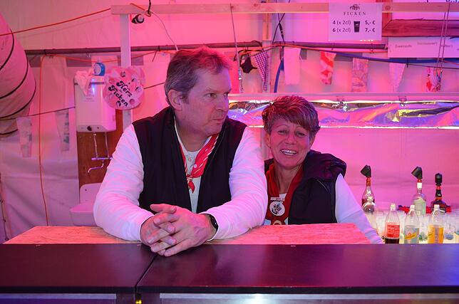 Bild 29: Das war die Partynacht der Narrentage mit der Froschenkapelle in Bildern