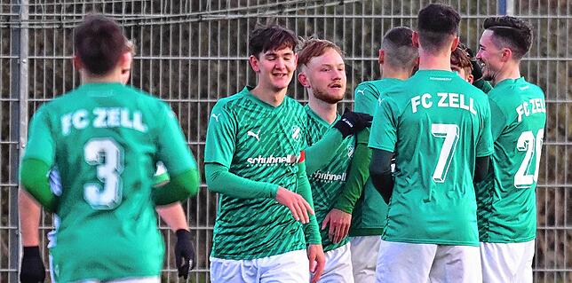 Bild 1: FC Zell siegt mit 5:0 beim SV Herten – und wir haben Bilder!