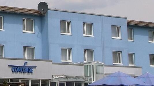 Die Rückseite des Hotels Concorde beim Donaueschinger Flugplatz. Das Hotel schließt seinen Betrieb und hat nur noch bis Ende Januar ...