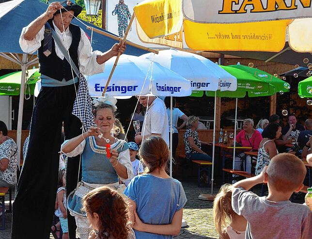 Bild 12: Das Stadtfestsamstag in Markdorf ist ein voller Erfolg