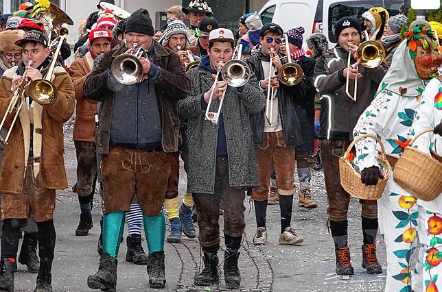 Bild 27: 111 Jahre Narrenzunft Eule in Hagnau (Teil 1)