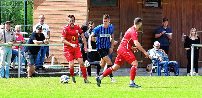 Bild 18: Kein Sieger im Derby zwischen dem FC Wallbach und der SG FC Wehr-Brennet &ndash; wir haben Bilder!