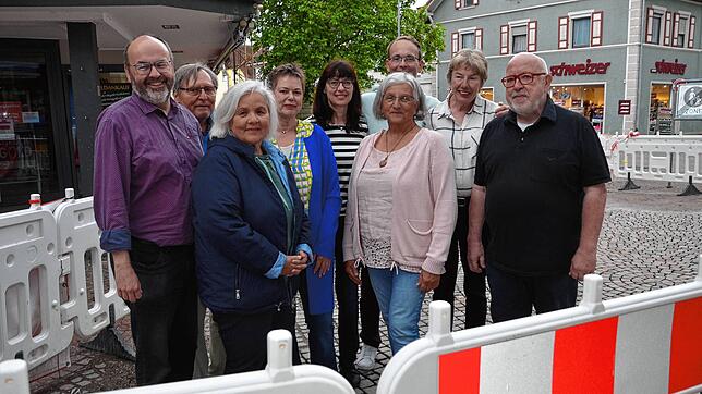 Bauarbeit in der Markdorfer Bildungslandschaft leistet das Team des Christlichen Bildungswerks (von links): Ulrich Hund, Ulf Ekhard, ...