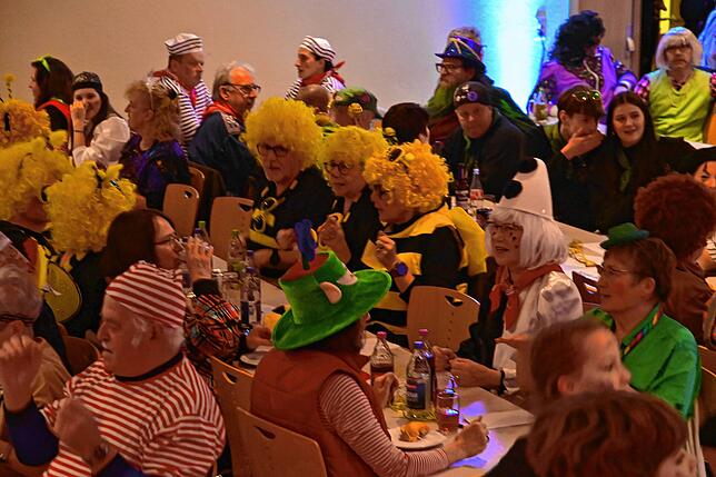 Bild 23: Schmodoball 2025 in St. Georgen: So spektakulär war das Event im Goldenen Auerhahn – Bilder hier!